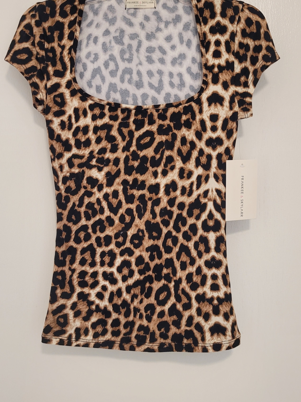 Leopard Scoop Neck Short Sleeve Top - Brown/Black XS NWT